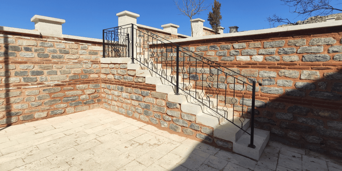 Bilecik-Bozüyük Kumral Abdal Türbesi ve Mescidi 2018-2019 Yılı Restorasyonu İşi