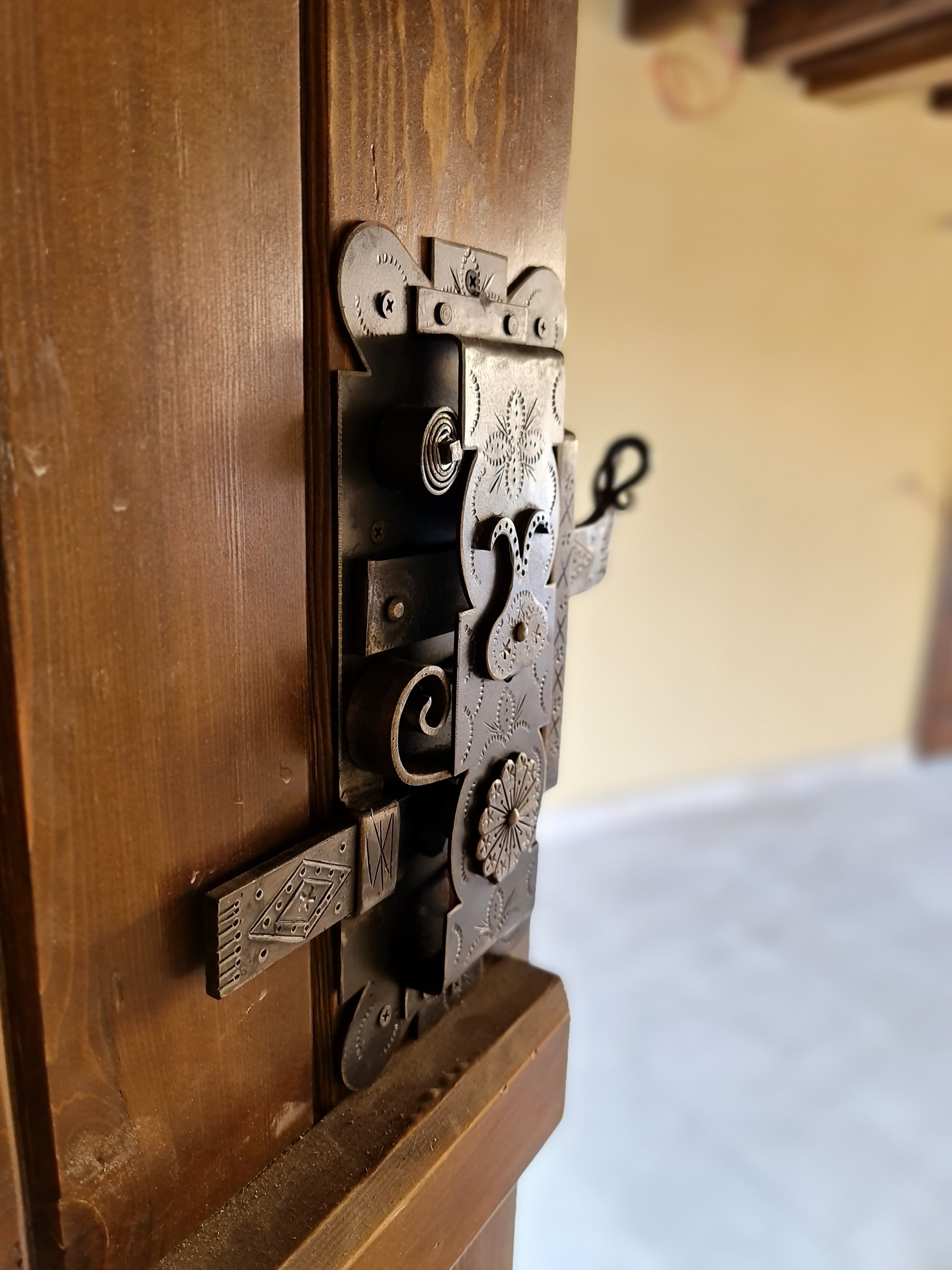 Ürünlü 2724 Block 13-14 Parcel Civil Architecture Sample Restoration Work (Beekeeping Museum)