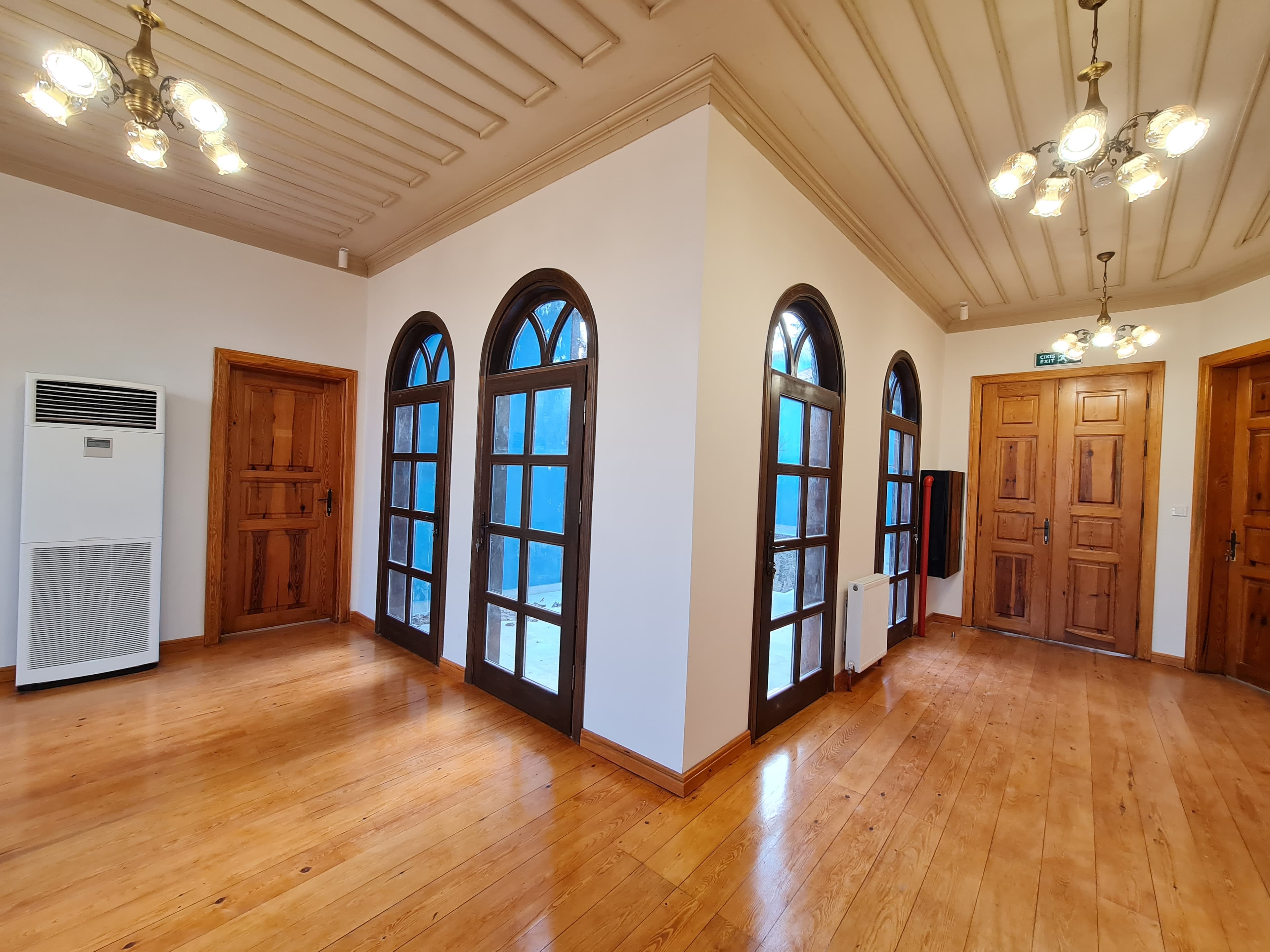 Bursa Rölöve ve Anıtlar Müdürlüğü Hizmet Binası Restorasyonu işi