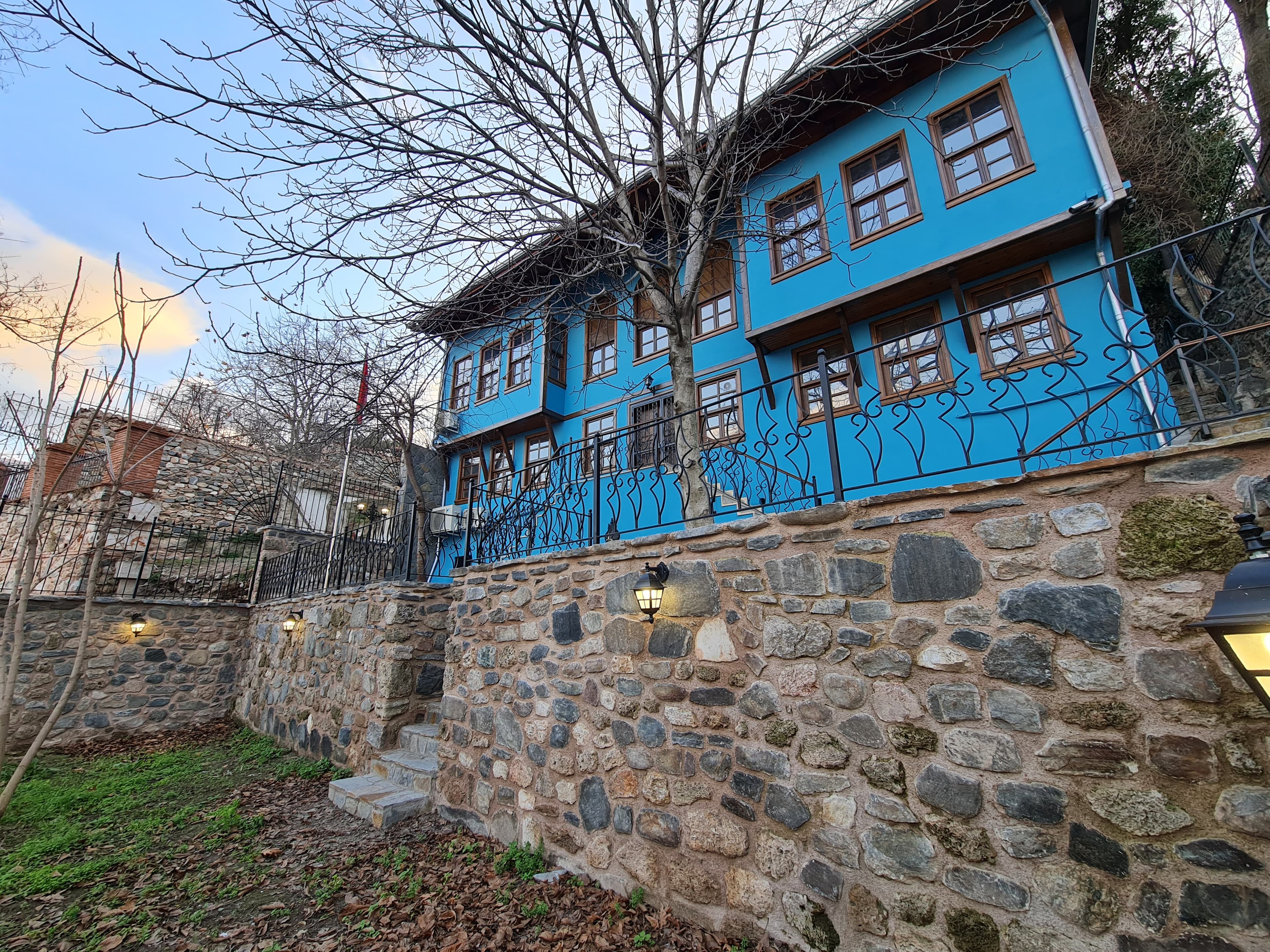 Bursa Rölöve ve Anıtlar Müdürlüğü Hizmet Binası Restorasyonu işi