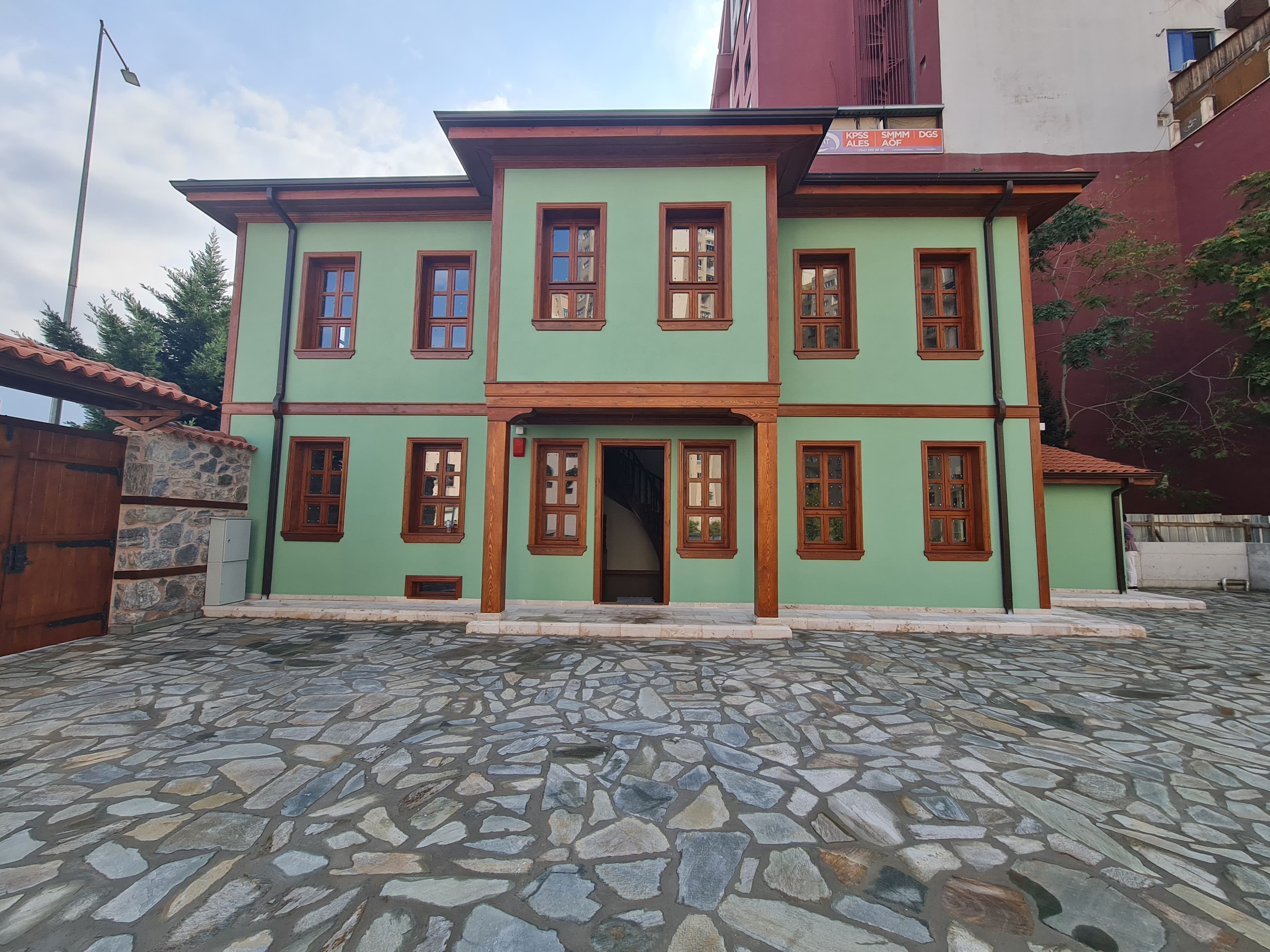 Doğanbey Mahallesi 7293 ada 2 parsel Sivil Mimari Örneği Rekonstrüksiyon İşi